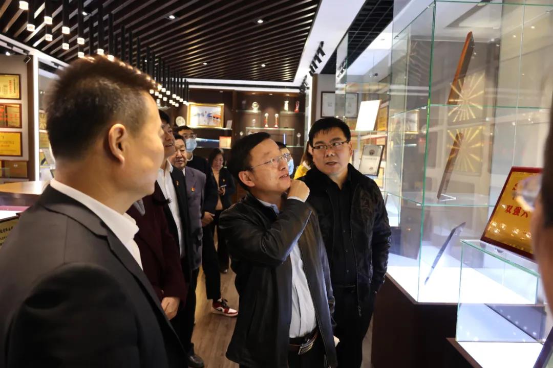 微信图片_20211206112141.jpg